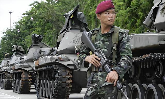 趁热打铁邀请两国北上没一个人提美国AG真人app柬泰刚签停火协议中方(图5)